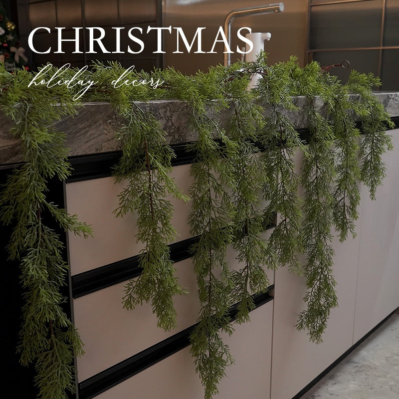 Artificial Christmas Wreath for Lush Holiday Displays