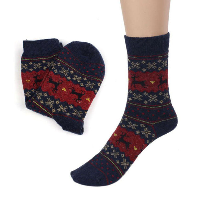 Christmas Knit Socks for Cozy Nordic Winter Style