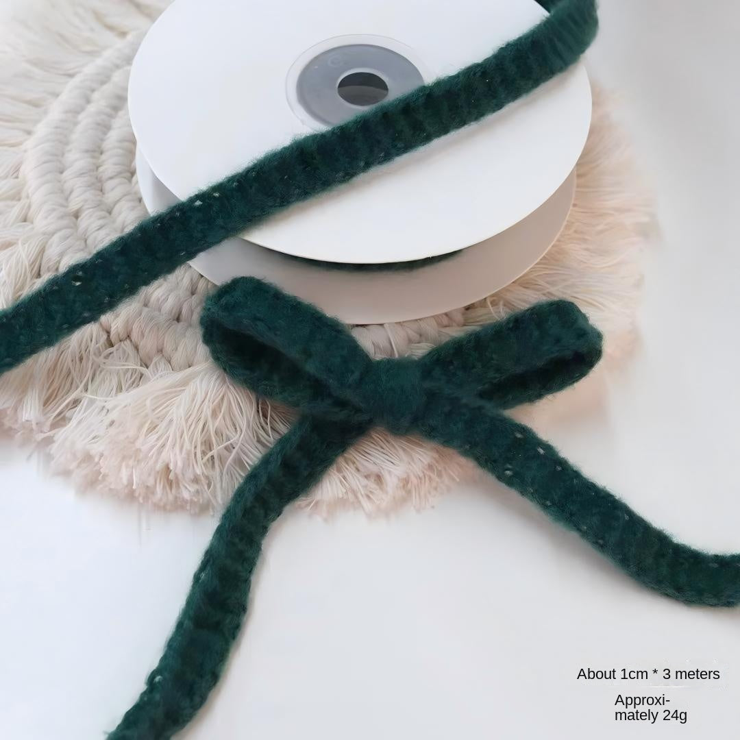 Knitted Yarn Ribbon for Cozy Christmas Gift Wrapping