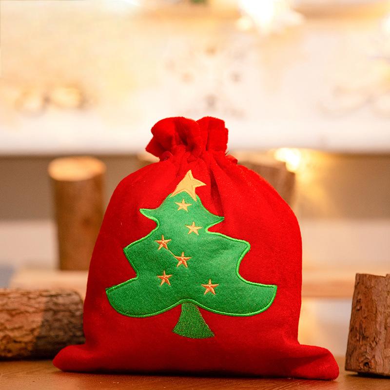 Christmas Gift Bags: Reusable Velvet Holiday Wrap