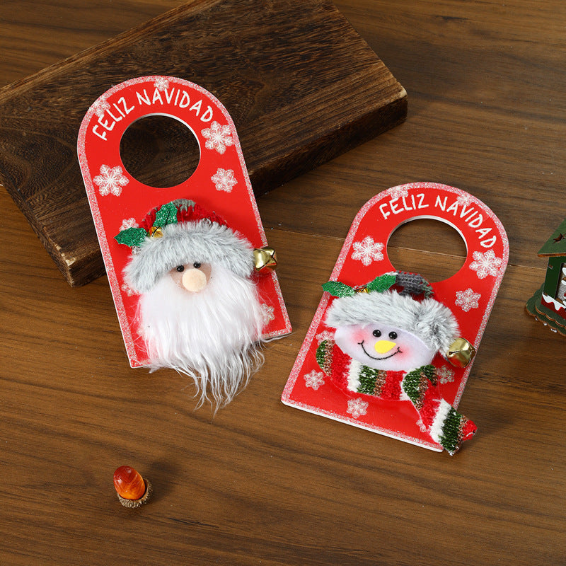 Christmas Door Hanger for a Cheerful Feliz Navidad Welcome