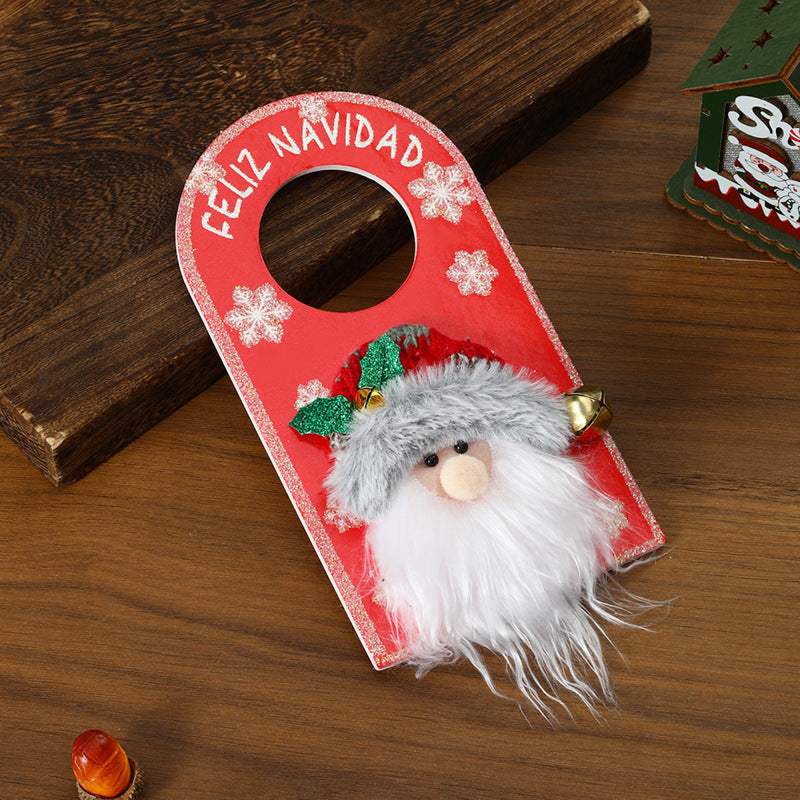Christmas Door Hanger for a Cheerful Feliz Navidad Welcome