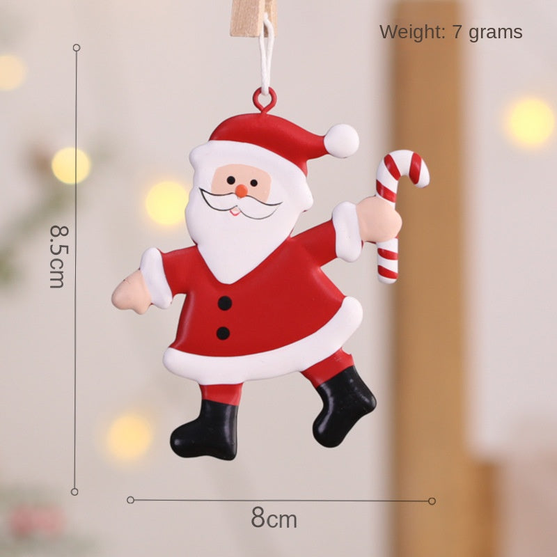 Metal Christmas Ornaments for a Whimsical Tree Display