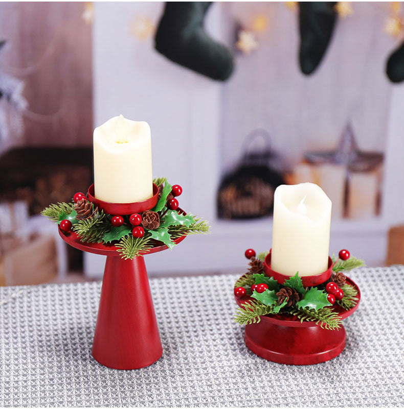 Christmas Candle Holders – Retro Red Centerpiece