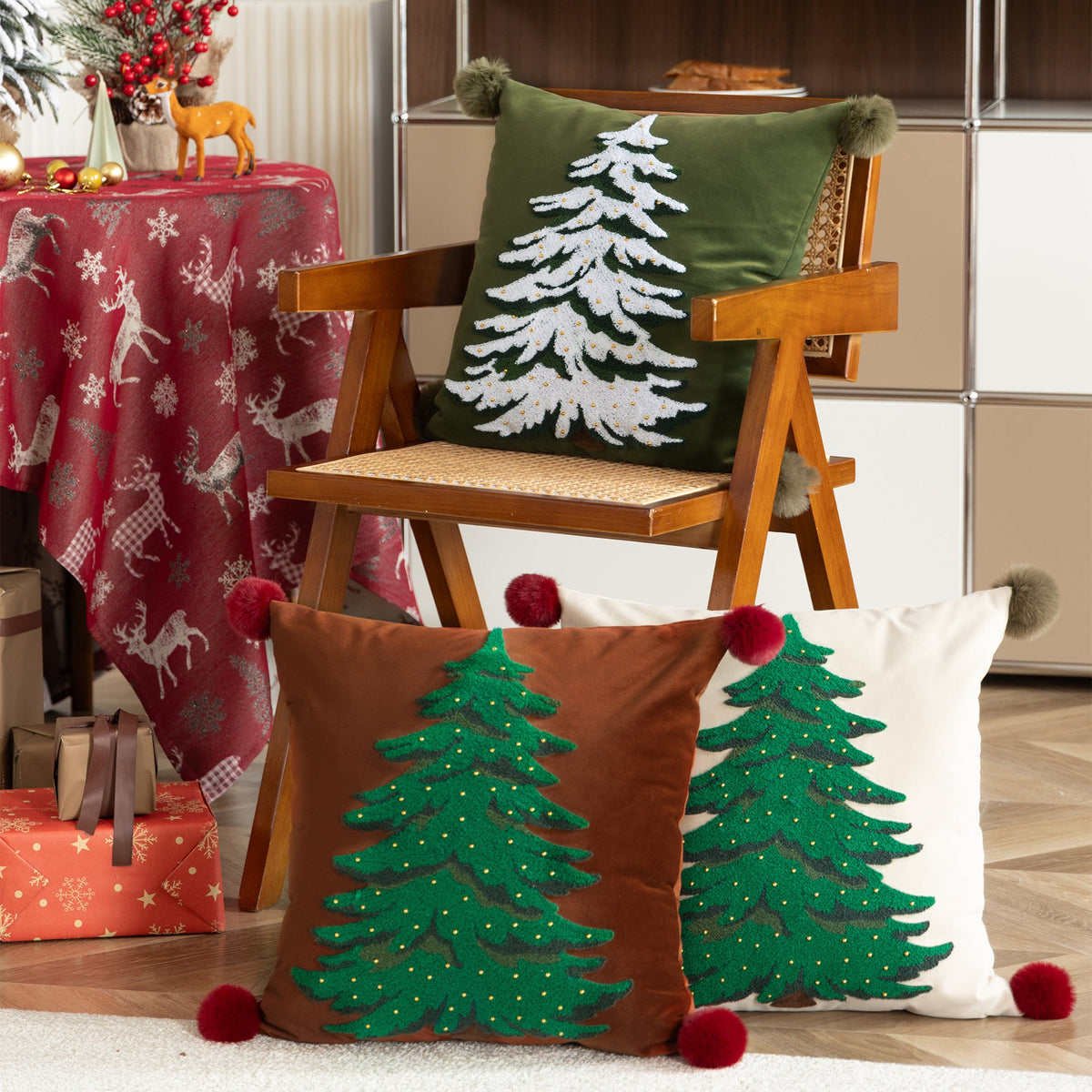 Christmas Pillow Set for Cozy, Festive Holiday Sofas