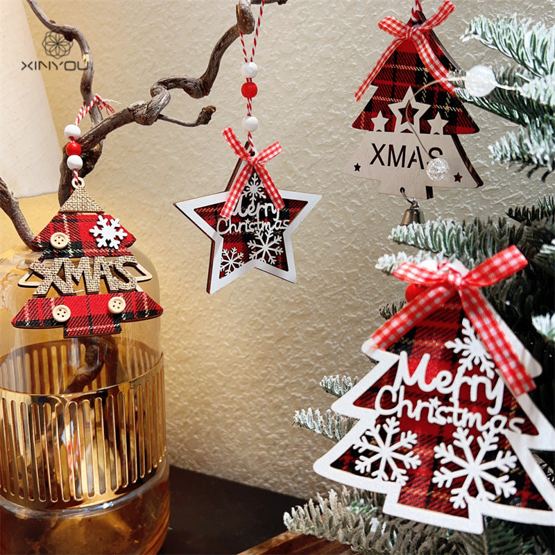 Christmas Plaid Ornaments for Festive Tree Displays