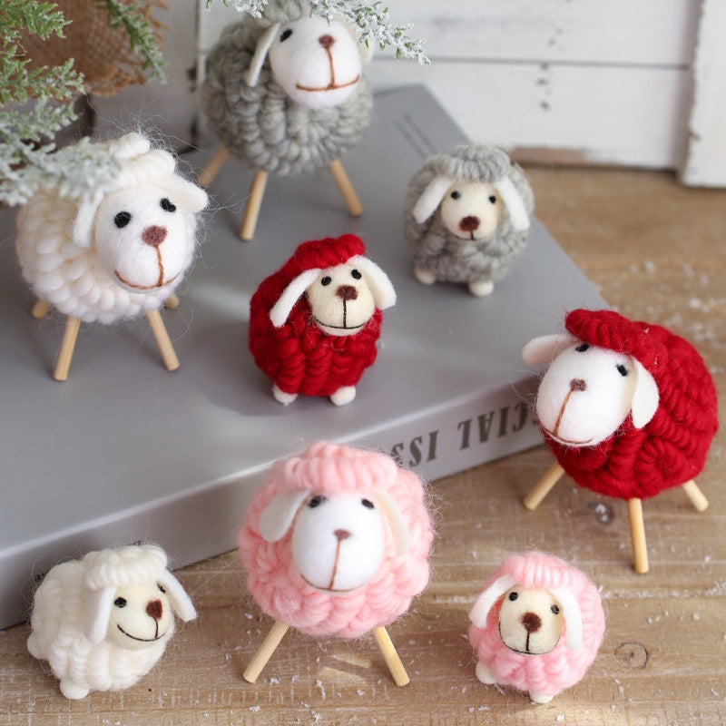 Felt Sheep Christmas Ornaments - Cozy Handmade Desk Decor