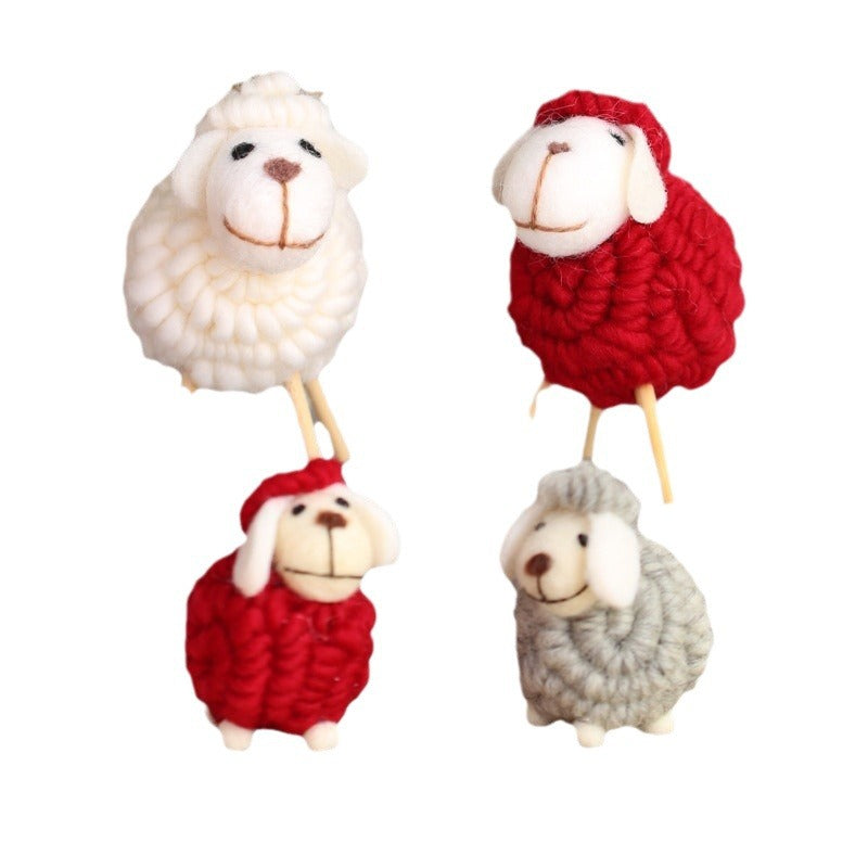 Felt Sheep Christmas Ornaments - Cozy Handmade Desk Decor