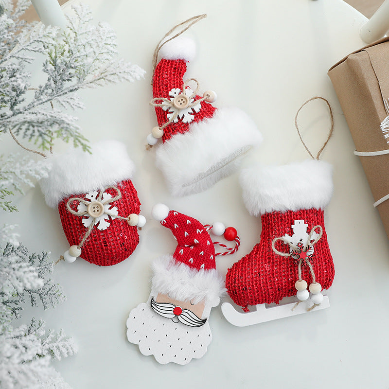 Christmas Ornament Set for Cozy, Coordinated Holiday Decor