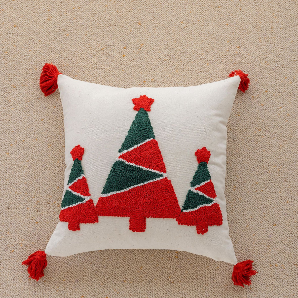 Christmas Decorative Pillows for Cozy Holiday Sofas