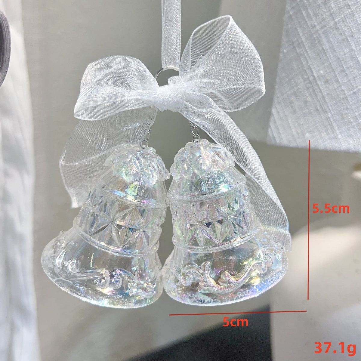 Acrylic Christmas Tree Ornaments for Iridescent Glow