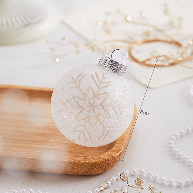 Christmas Tree Ornaments for a Refined Winter Display