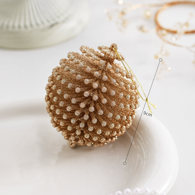 Christmas Tree Ornaments for a Refined Winter Display