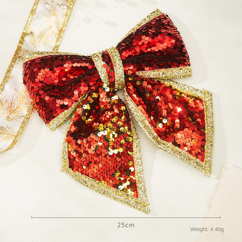 Christmas Tree Ornaments for a Refined Winter Display