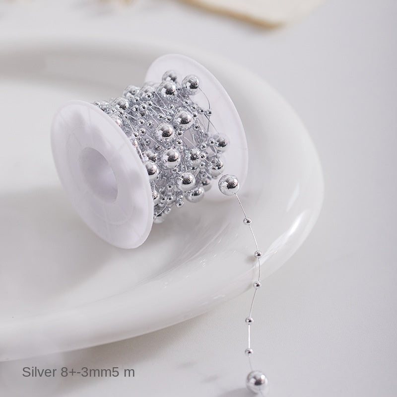 Christmas Tree Ornaments for a Refined Winter Display