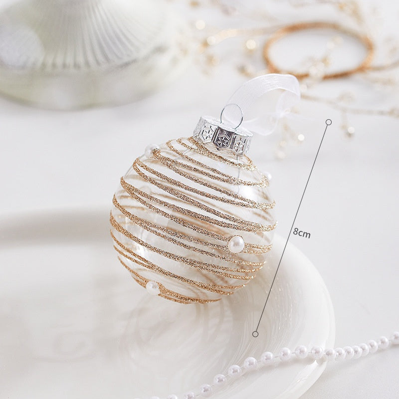 Christmas Tree Ornaments for a Refined Winter Display