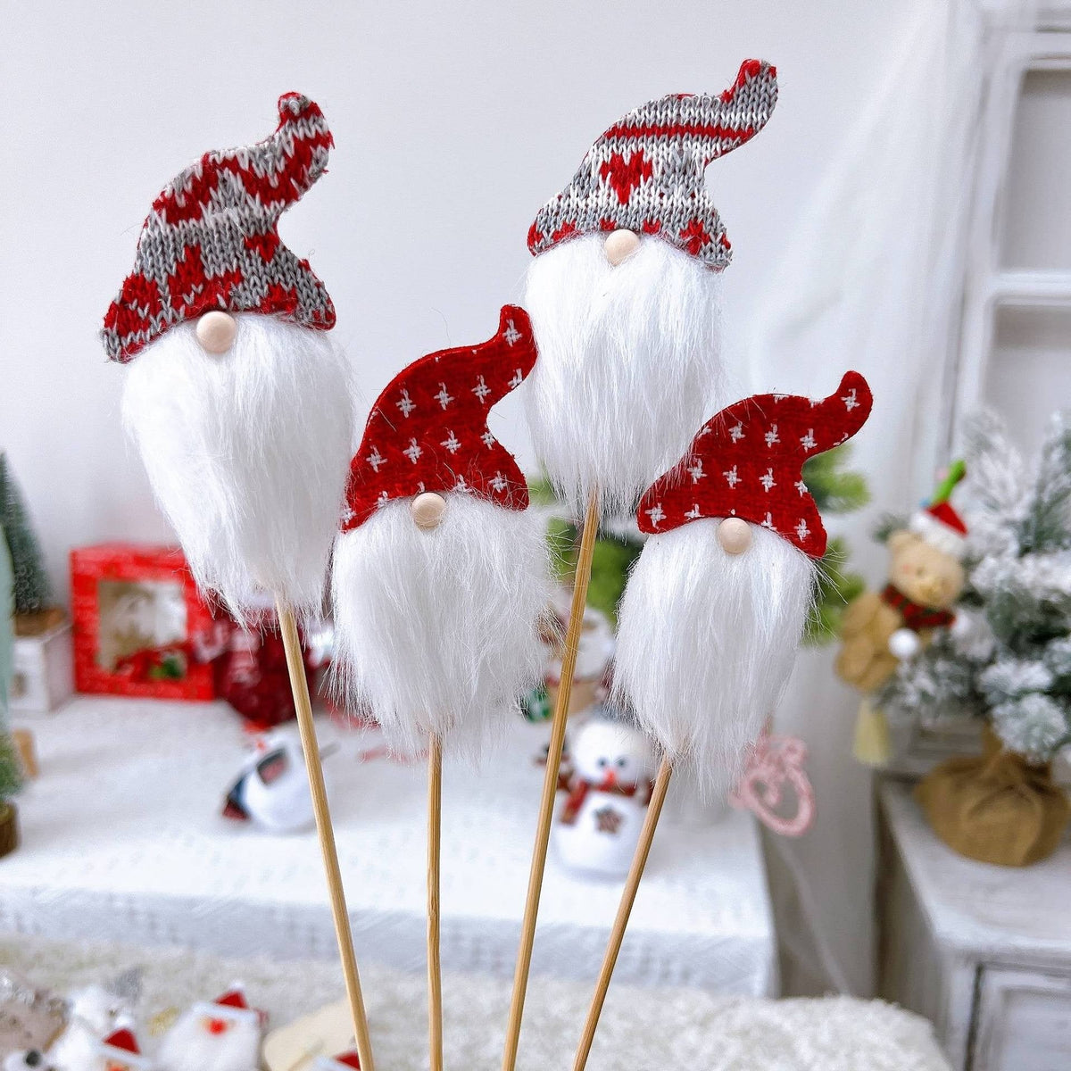 Christmas Tree Picks for a Charming Vintage Display