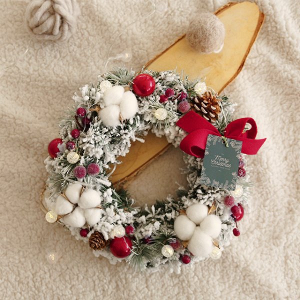 Christmas Wreath Decoration for Festive Door Displays