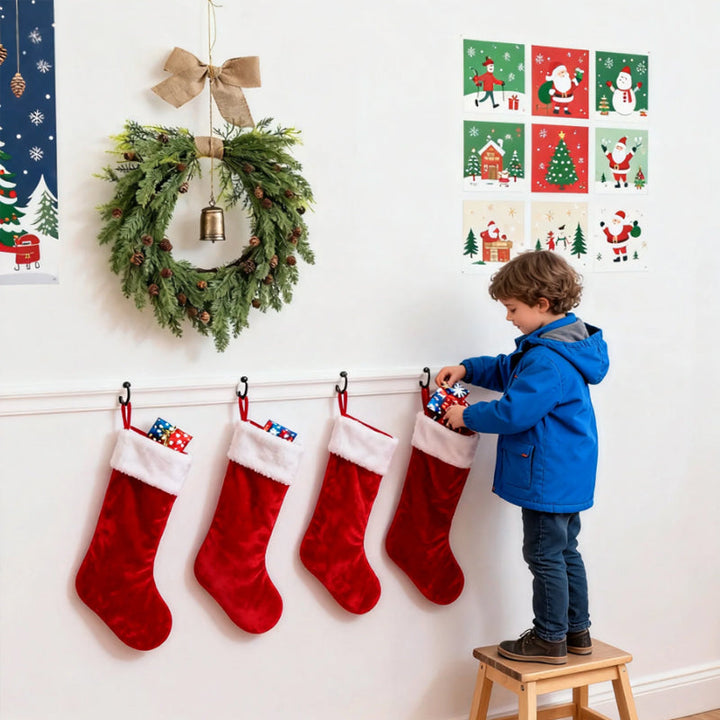 Pine Cone Christmas Wreath for Rustic Festive Doors