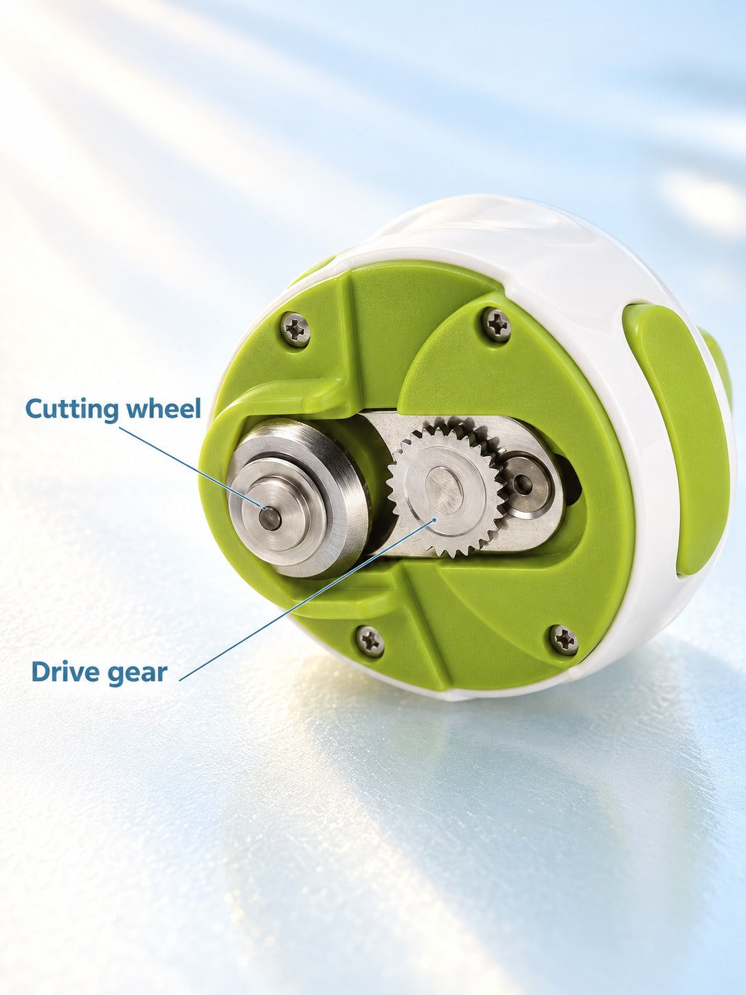 Compact Manual Can Opener with Easy-Turn Knob for Kitchens