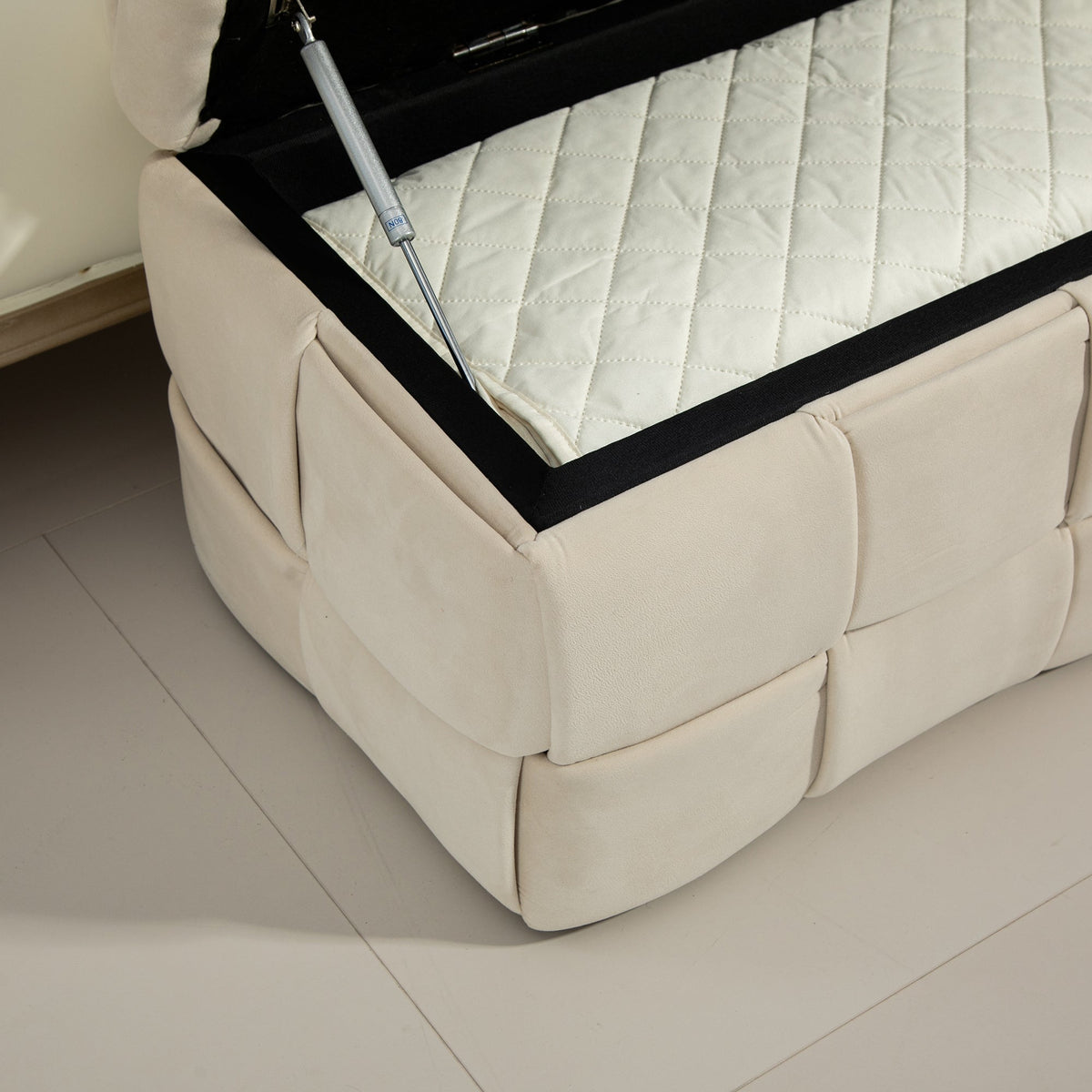 Storage Ottoman Bench: Hidden Bedding Storage and Seating