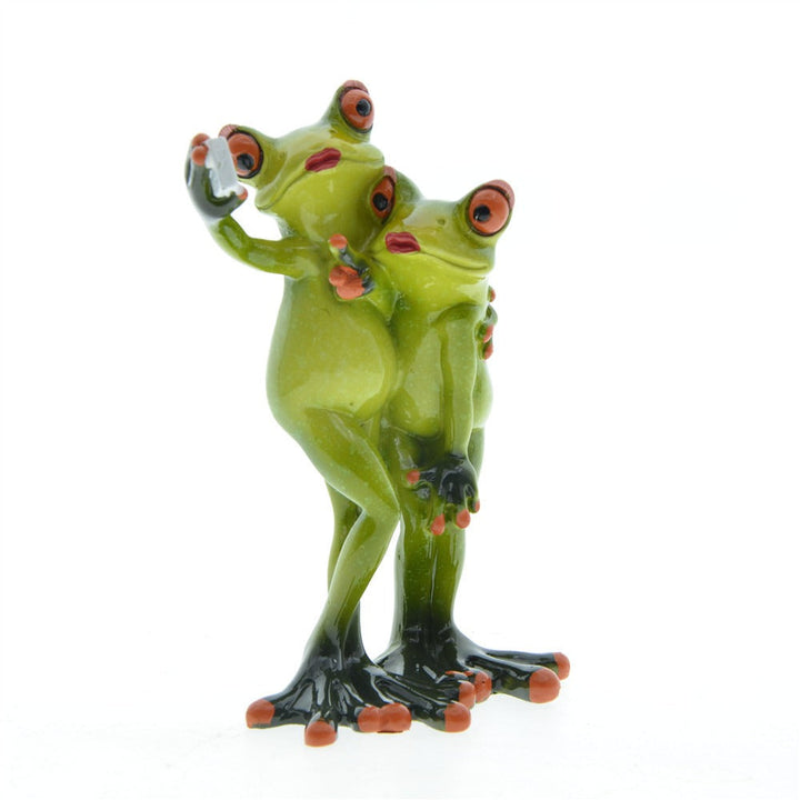 Couple Frog Resin Ornaments for Playful Home Decor