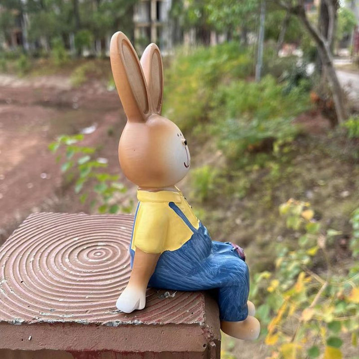 Rabbit Couple Resin Figurines for Whimsical Home Decor