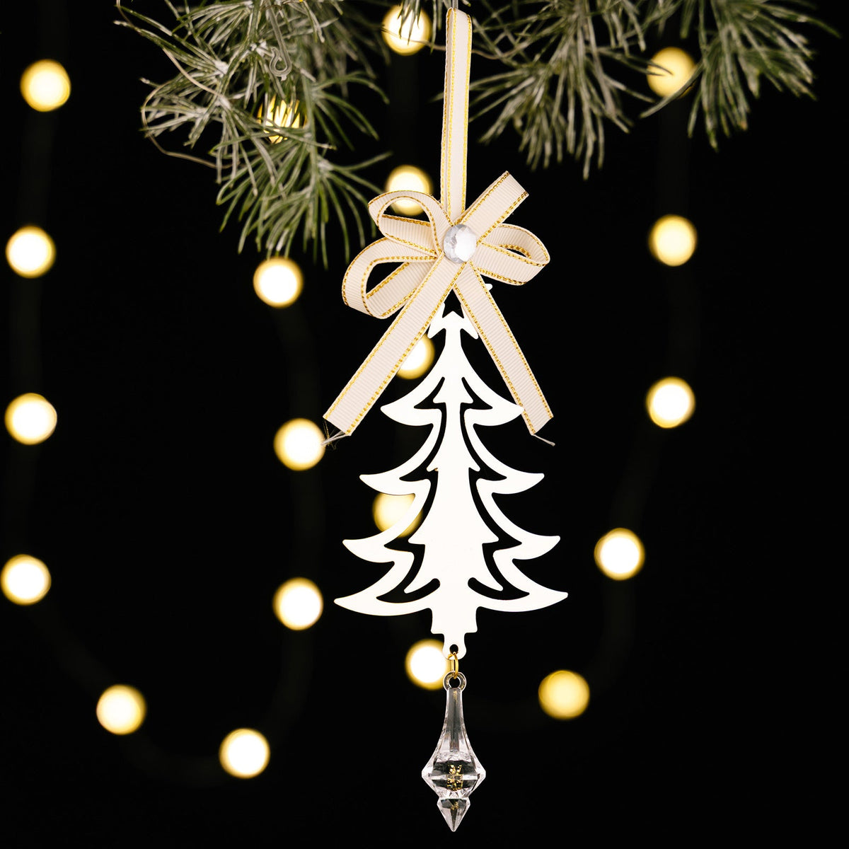 Christmas Tree Ornaments With Elegant Crystal Sparkle