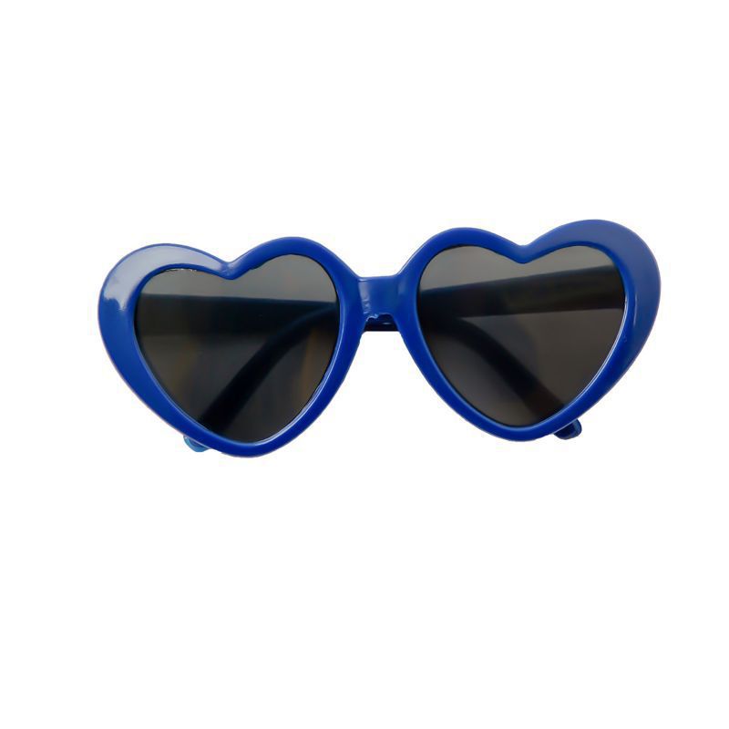 Heart-Shaped Pet Sunglasses for Instantly Photo-Ready Pets