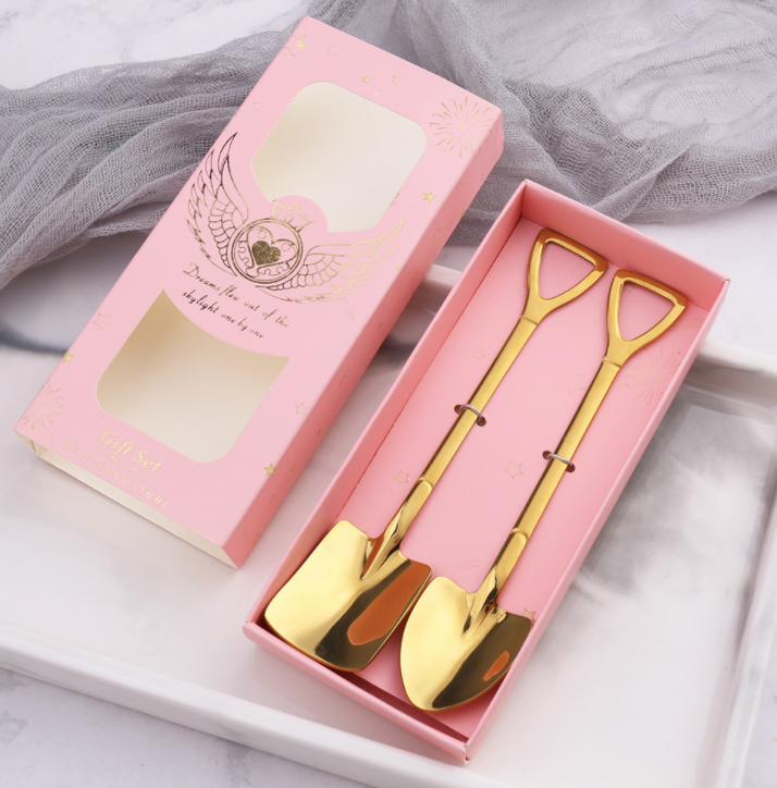 Retro Shovel Dessert Spoons for Stylish Coffee Serving