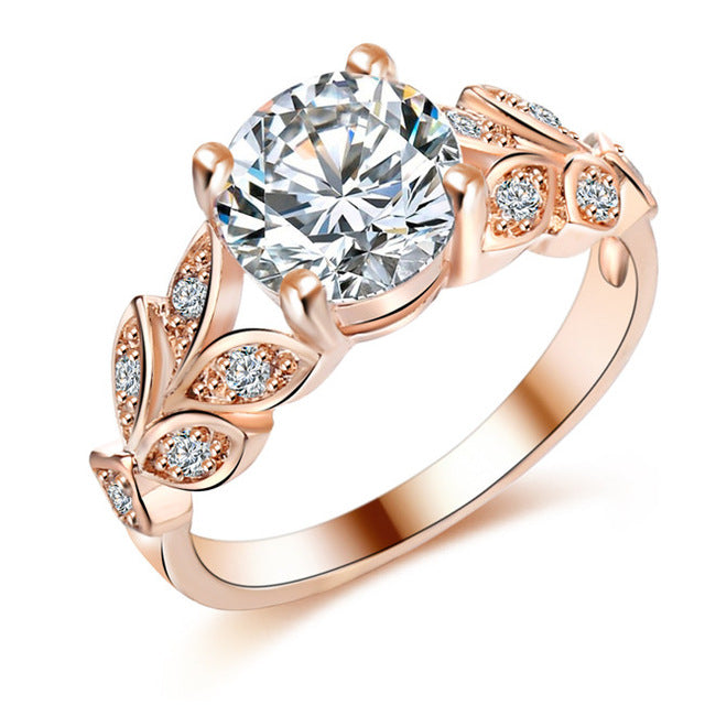 Rose Gold Cubic Zirconia Ring: Diamond-Look Sparkle