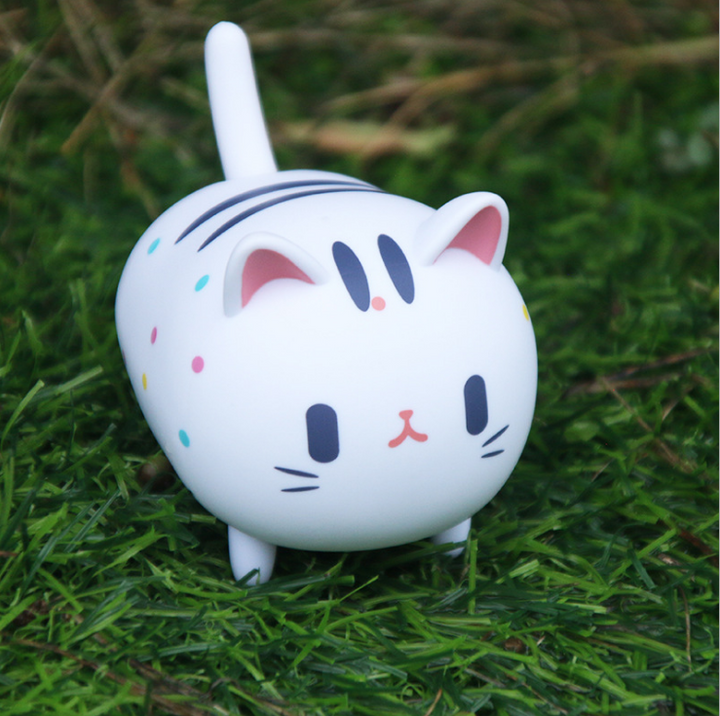 Electric Crawling Cat Toy for Playful Collectors & Gifts