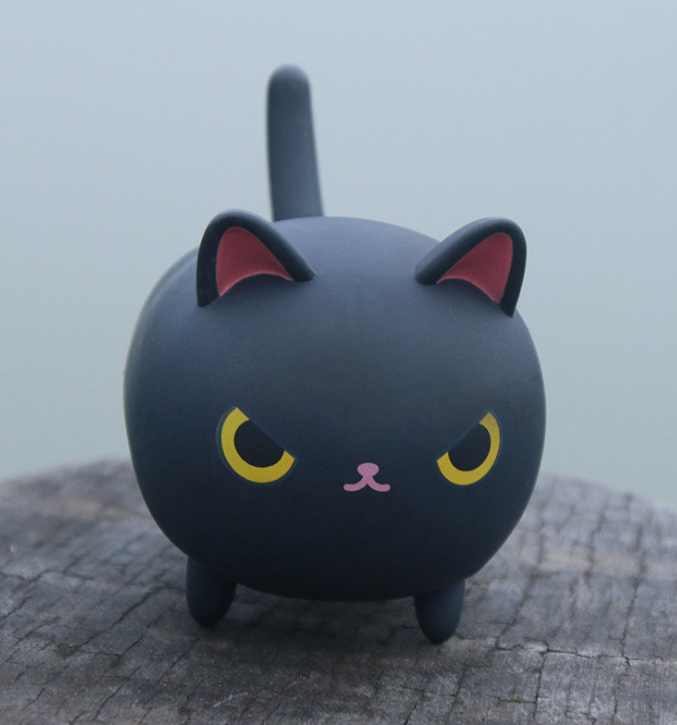 Electric Crawling Cat Toy for Playful Collectors & Gifts