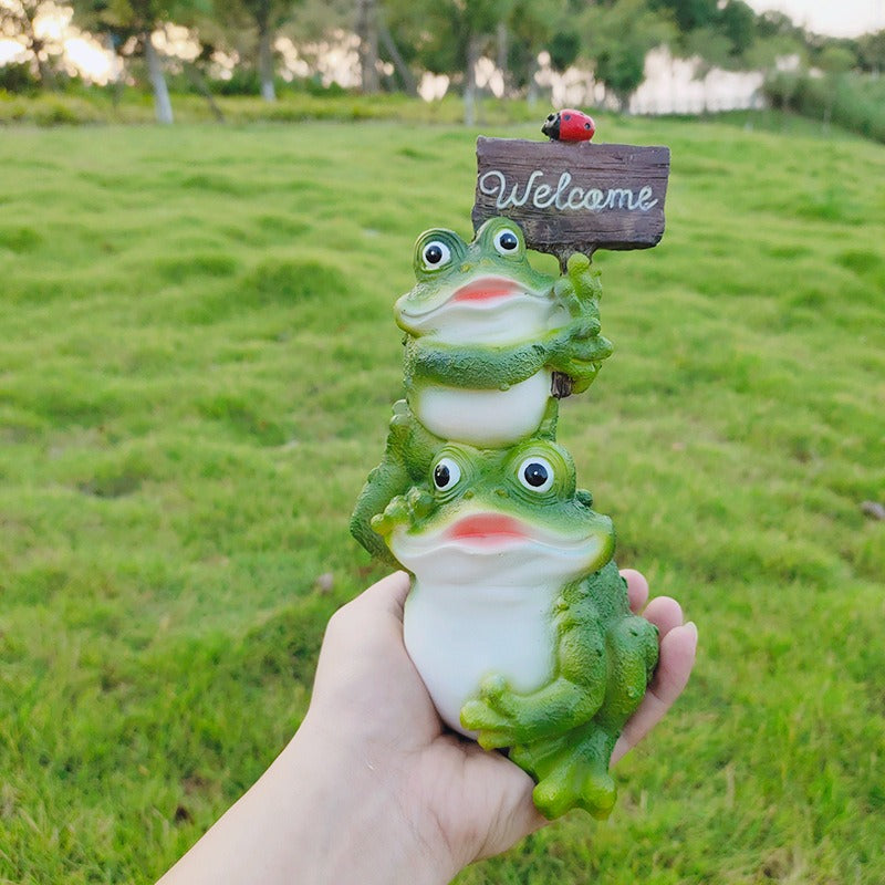 Frog Garden Welcome Sign for Whimsical Outdoor Charm