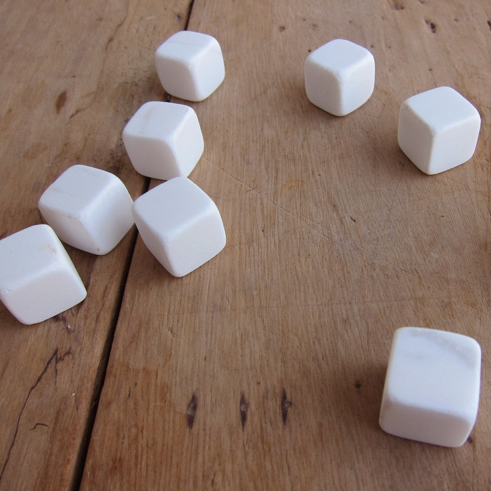 Reusable Natural Whisky Stones That Chill Without Dilution