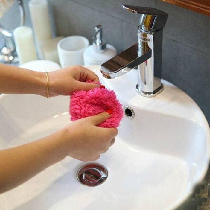 Robotic Rolling Ball Dust Cleaner for Under Furniture