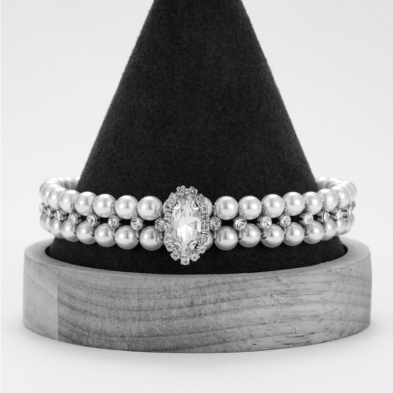 Pet Pearl Rhinestone Collar for Weddings and Photos