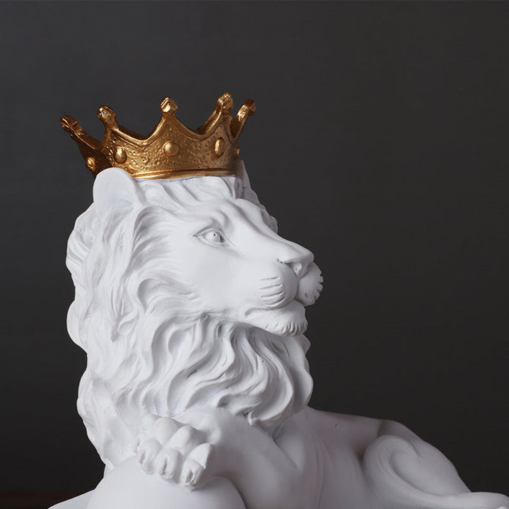 Crowned Lion Ornaments for Regal Statement Decor