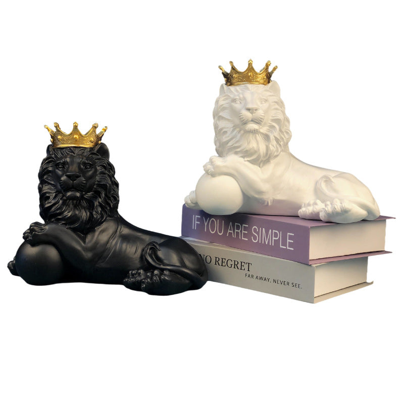 Crowned Lion Ornaments for Regal Statement Decor