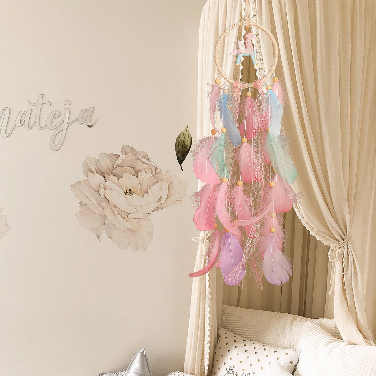 Feather Dream Catcher Wall Hanging for Girls’ Rooms