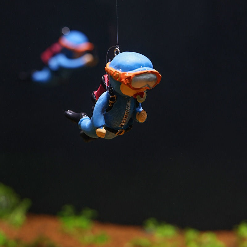Aquarium Diver Decoration for Playful Underwater Scenes