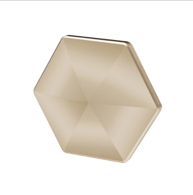 Kinetic Desk Toy for Focused Stress Relief at Work