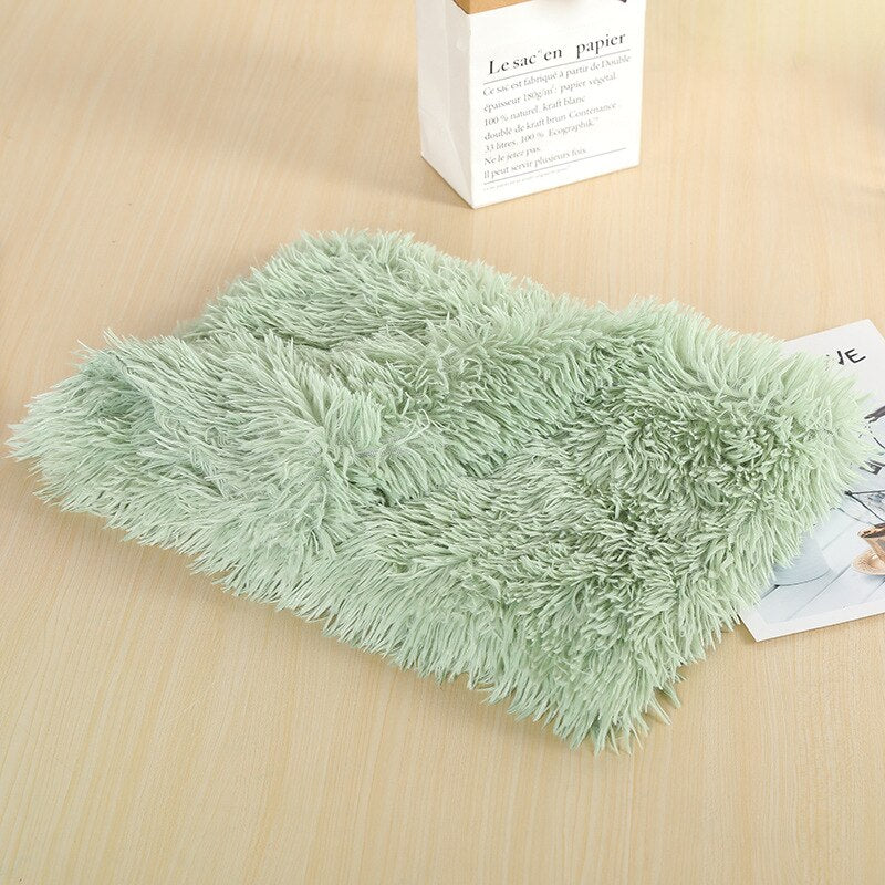 Plush Dog Blanket for Extra-Soft, Warm Pet Comfort