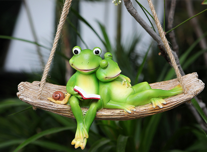 Frog Garden Decor Swing Couple Resin Garden Decoration