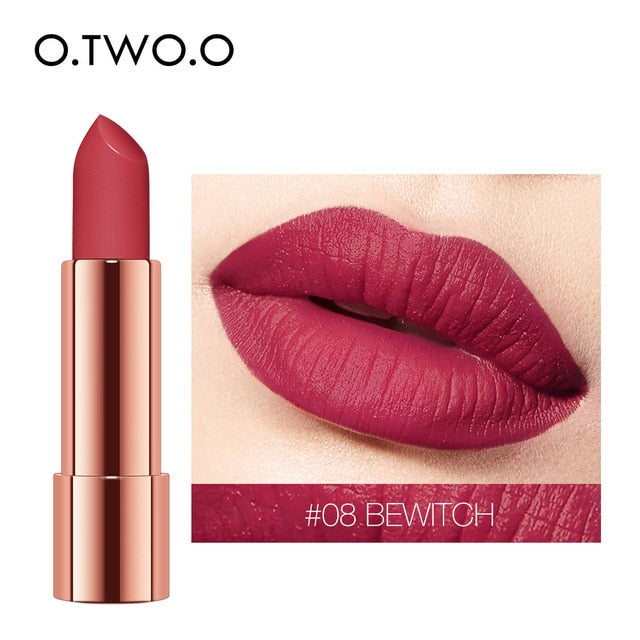 Matte Lipstick Velvet Finish in 12 Expressive Shades