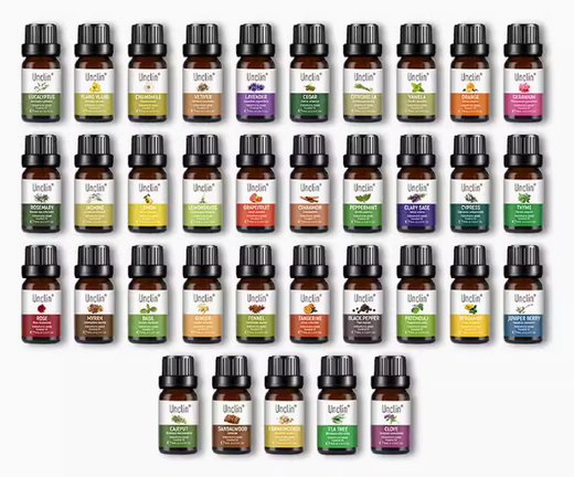 Plant-Based Essential Oil for Refreshing Aromatherapy