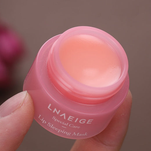 Overnight Lip Mask for Dry Lips, Soft and Smooth Feel