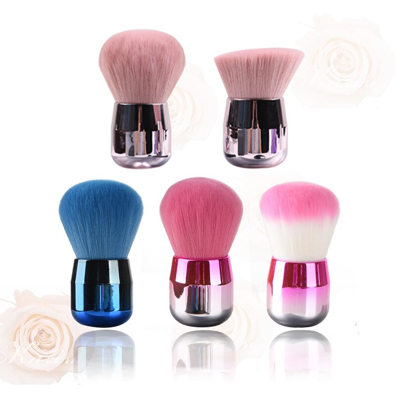 Kabuki Makeup Brush for Smooth, Seamless Face Blending