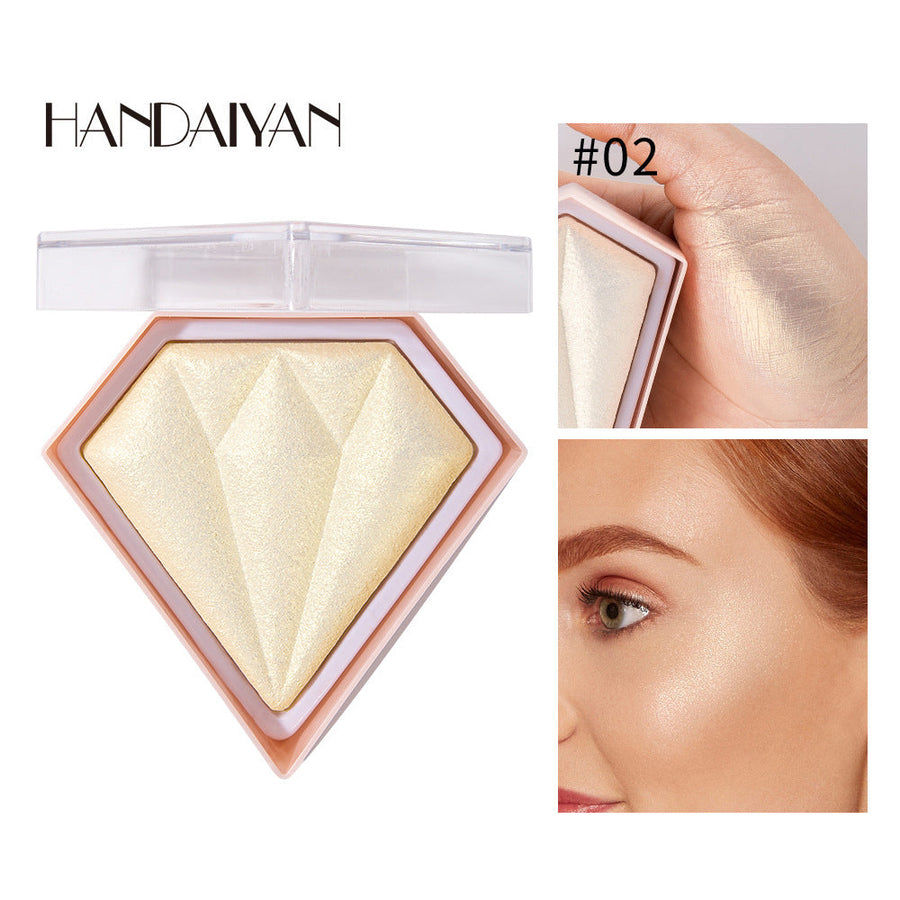 Diamond Highlighter Powder for Buildable Radiance