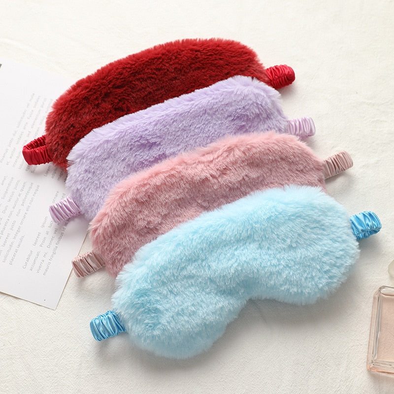 Cute Plush Sleep Mask — Light-Blocking Comfort for Deeper